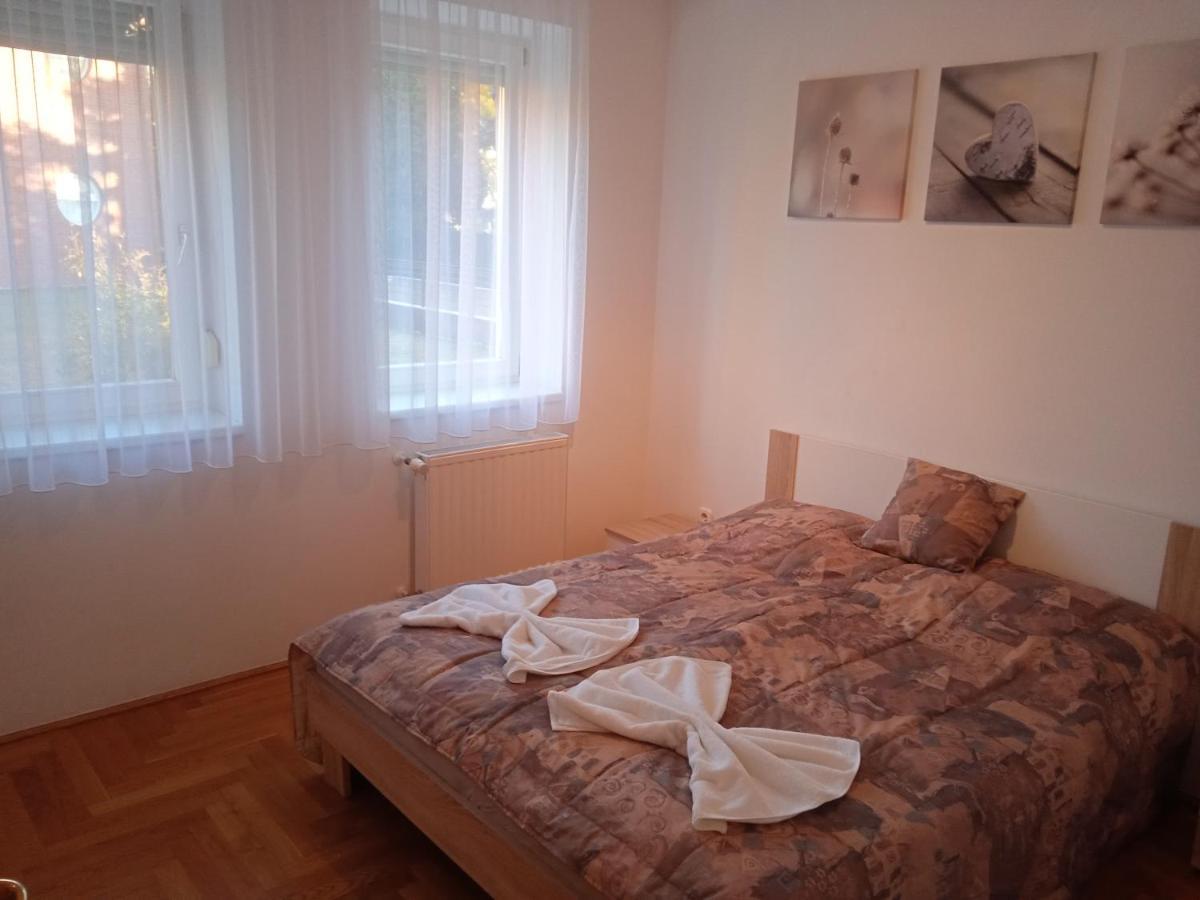 Family Apartment-Csaladias Hangulat Győr Eksteriør billede